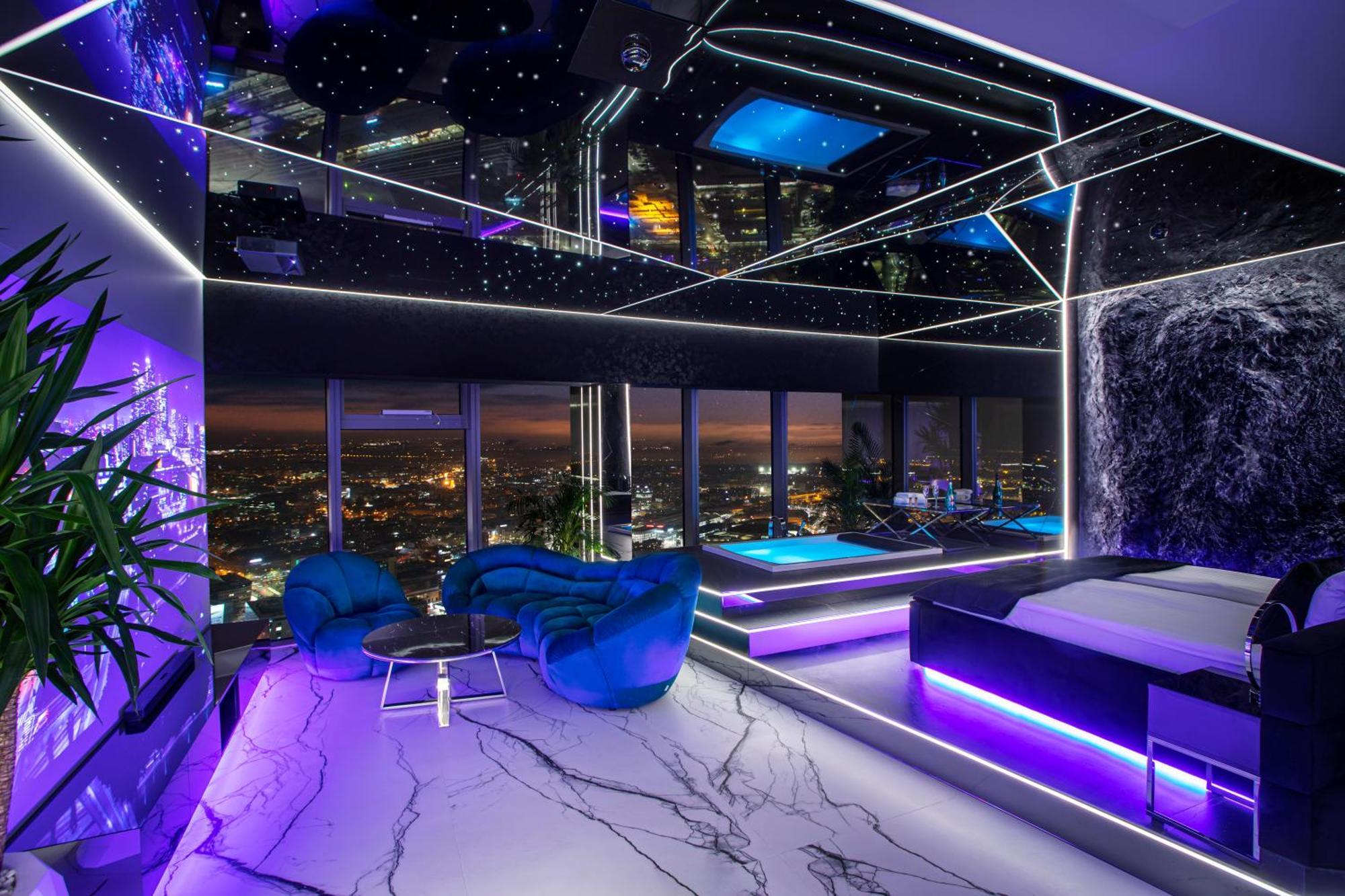 Apartamenty Sky Tower Z Jakuzzi Przy Oknie Vratislav Exteriér fotografie