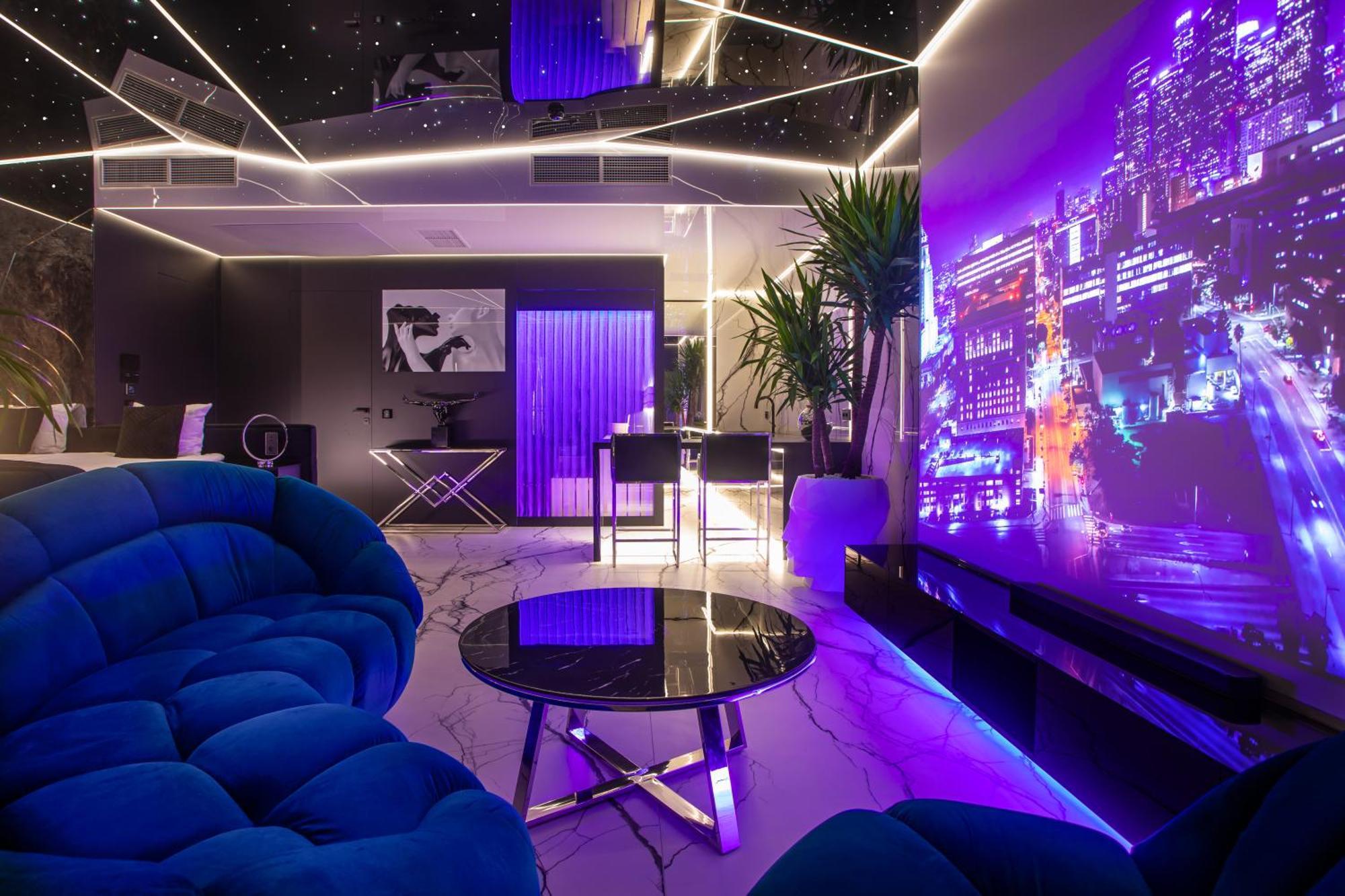 Apartamenty Sky Tower Z Jakuzzi Przy Oknie Vratislav Exteriér fotografie