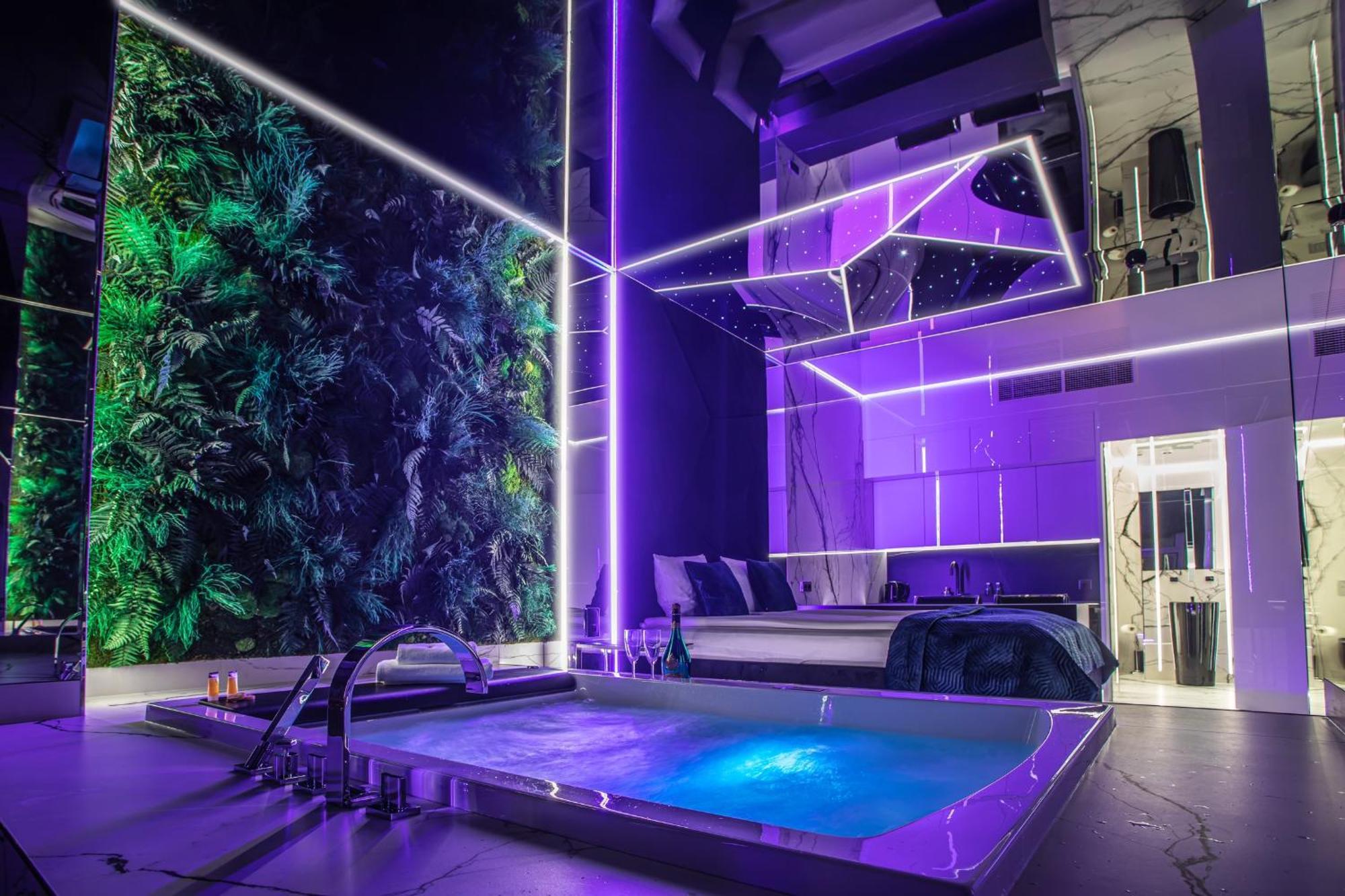 Apartamenty Sky Tower Z Jakuzzi Przy Oknie Vratislav Exteriér fotografie