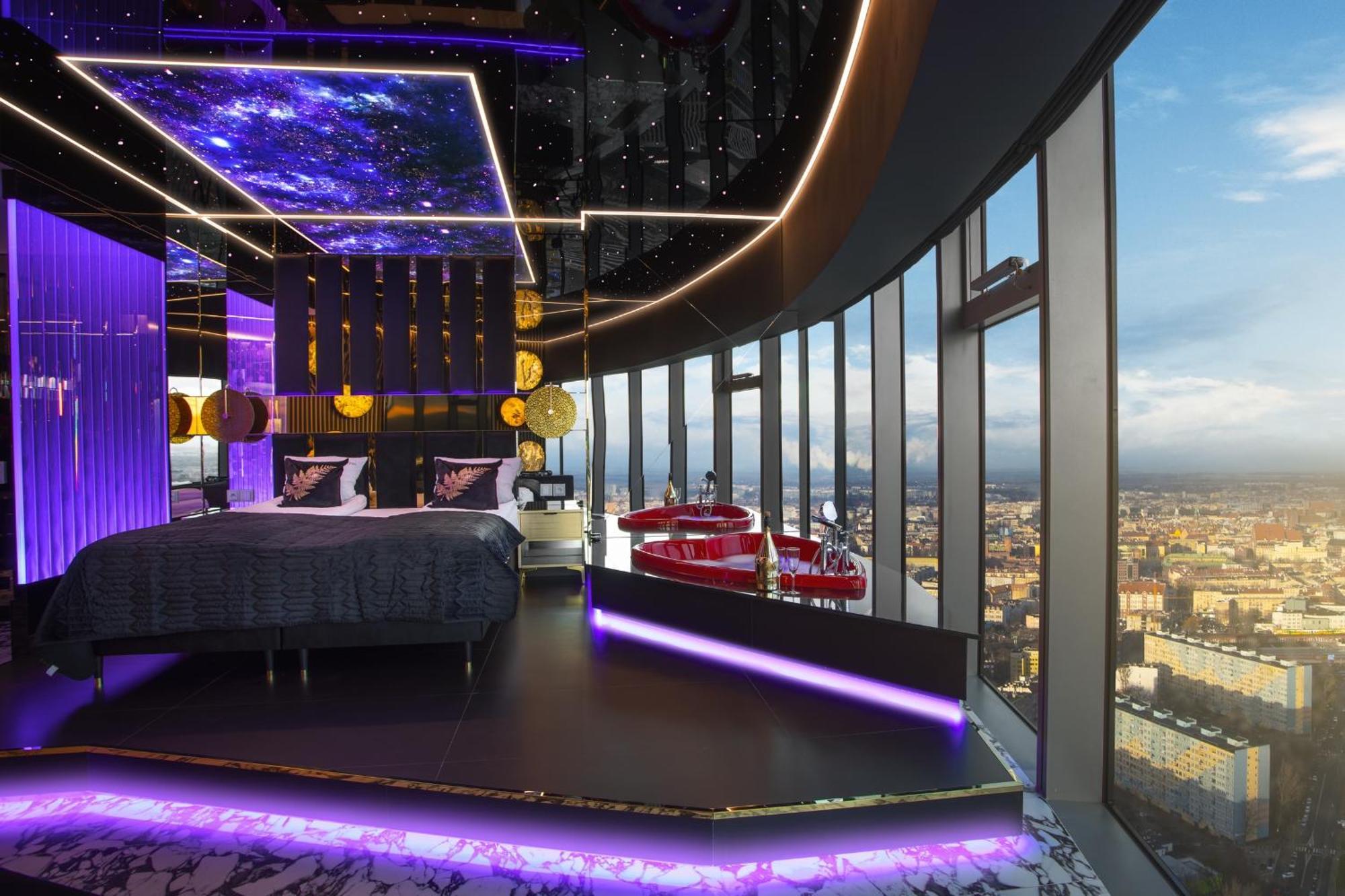 Apartamenty Sky Tower Z Jakuzzi Przy Oknie Vratislav Exteriér fotografie